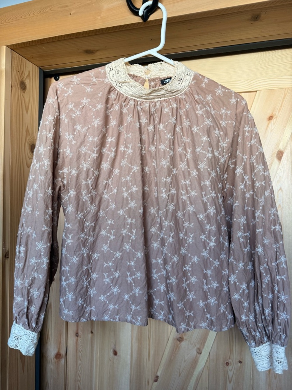Zara Dusty Pink Floral Embroidered Lace-Neck Blouse